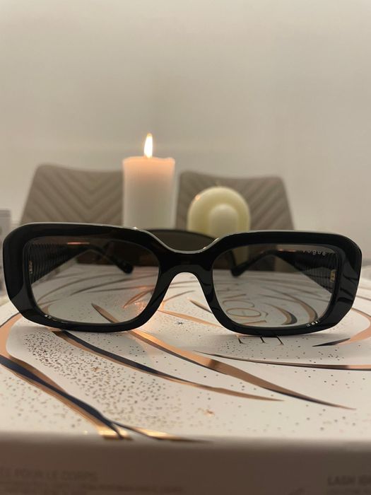 Ochelari de soare Vogue