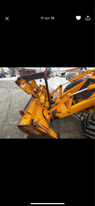 Buldoexcavator JCB 4 cx impecabil  6200 ore de functionare