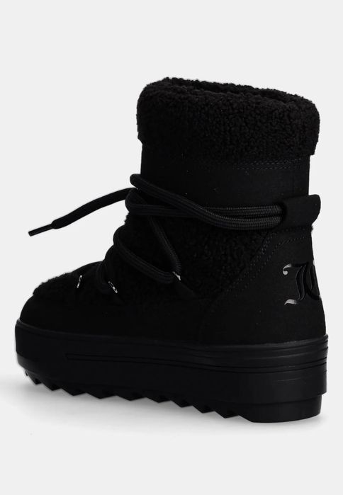 Juicy Couture черни боти