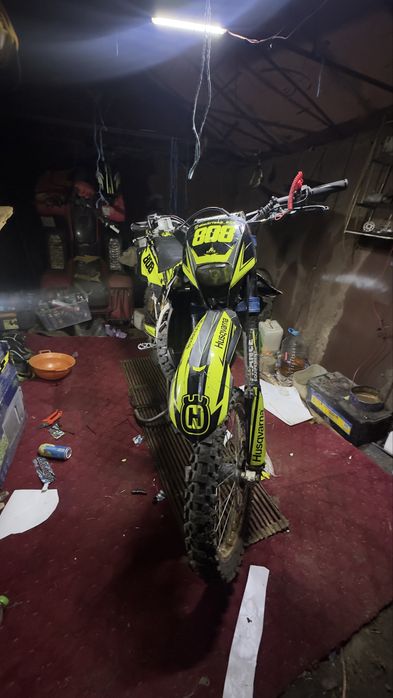 Husqvarna wr 300 2011 revizie capitala (full doatat)