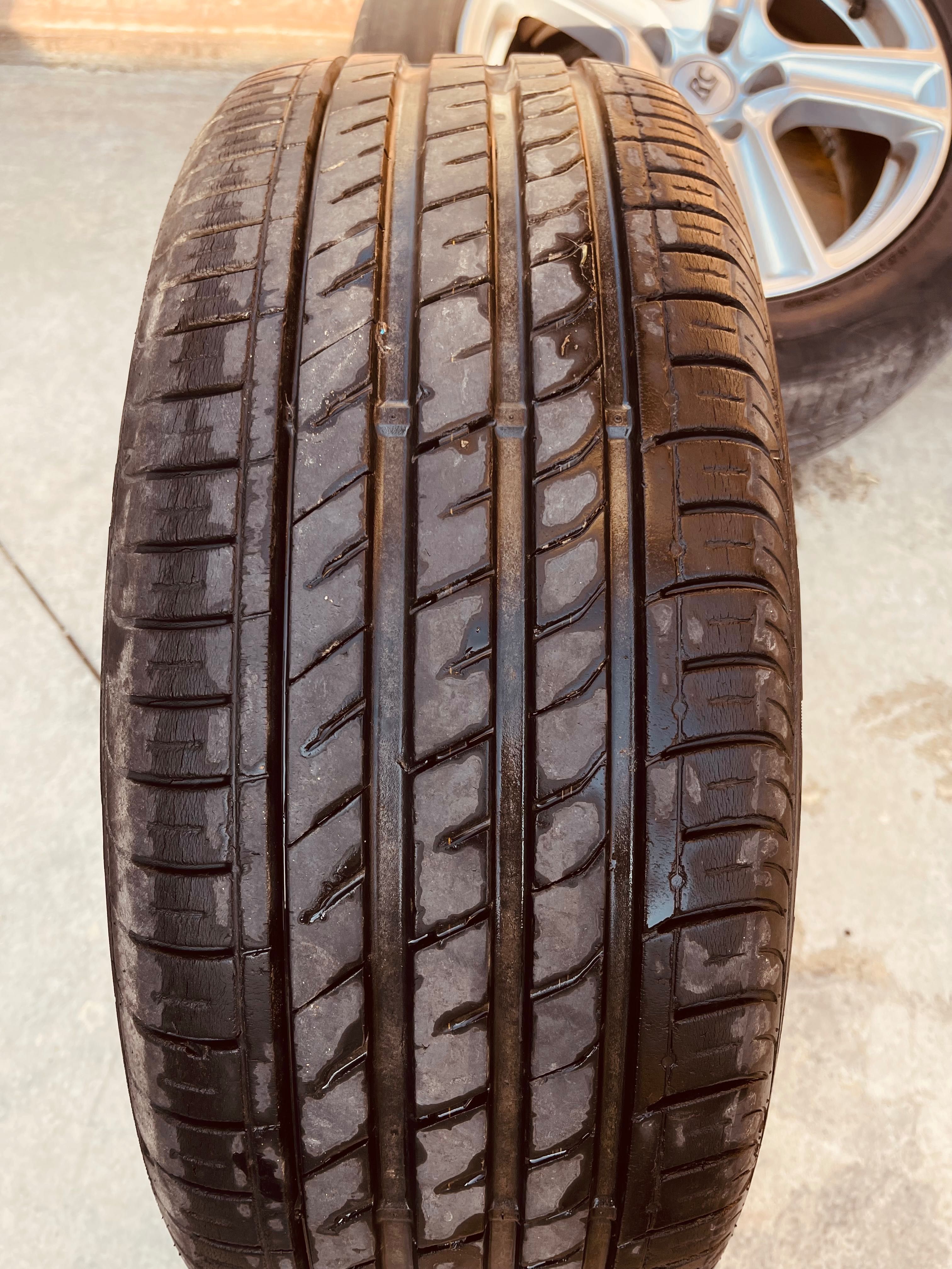 Алуминиеви джанти RC Design 17” в комплект с гуми 235/55R17 Nexen