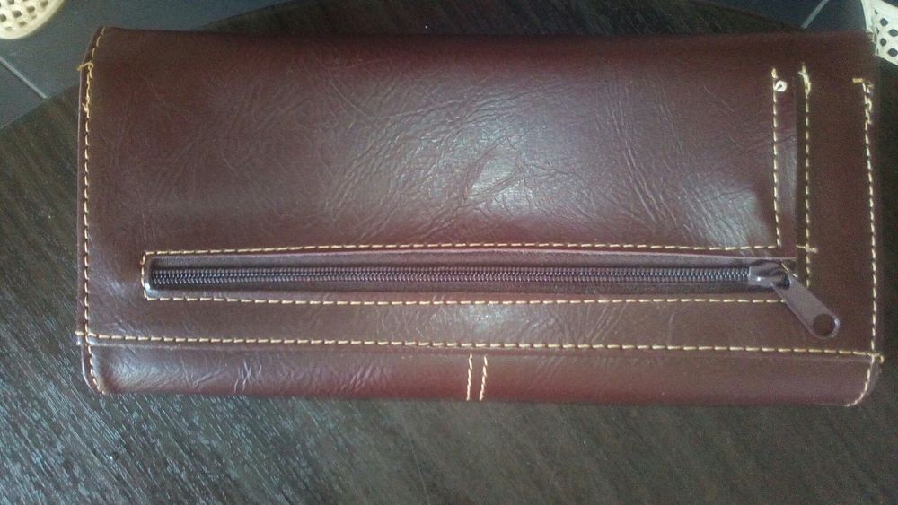 Portofel maro pentru femei