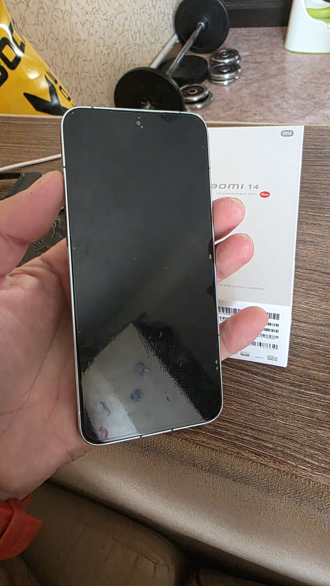 Xiaomi 14 смартфон