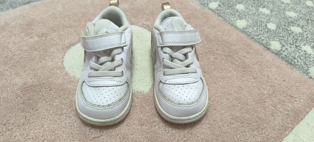 Детски маратонки Найк 23.5 номер