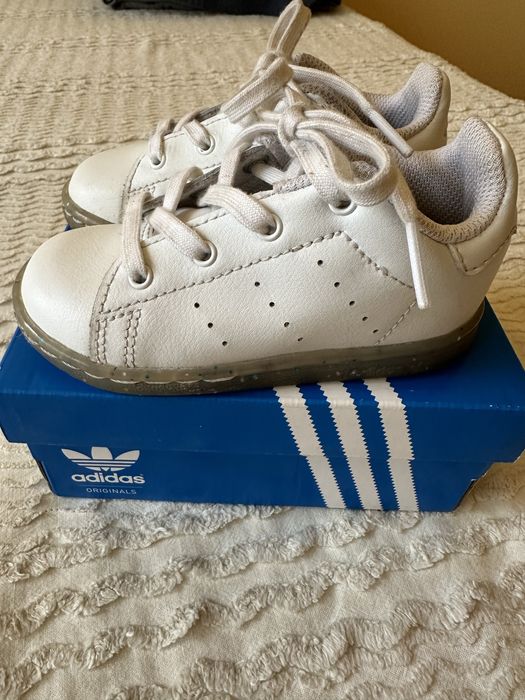 Детски маратонки Адидас Стан Смит