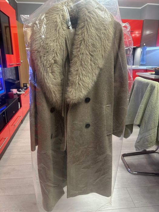 Зимно палто от zara