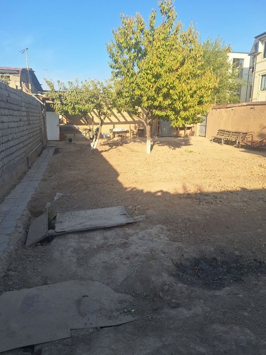 Yer sotiladi kadastr Qilib beriladi