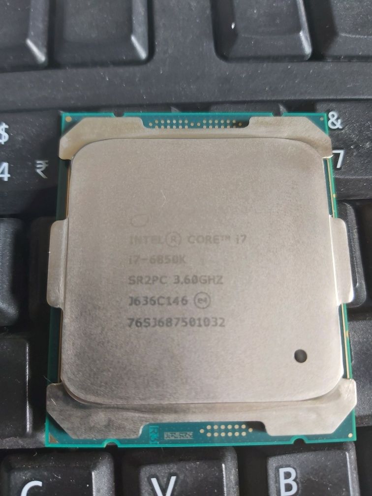 kit Intel i7-6850K 2011-v3, placa de baza asus sabertooth x99