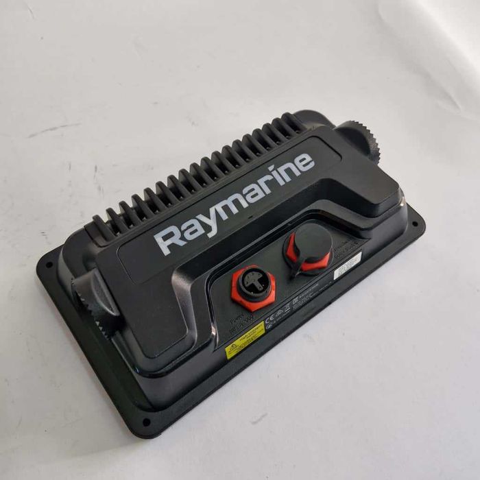 Liquid Money vinde - Sonar Raymarine Element 7, Wi-Fi GPS, HyperVision