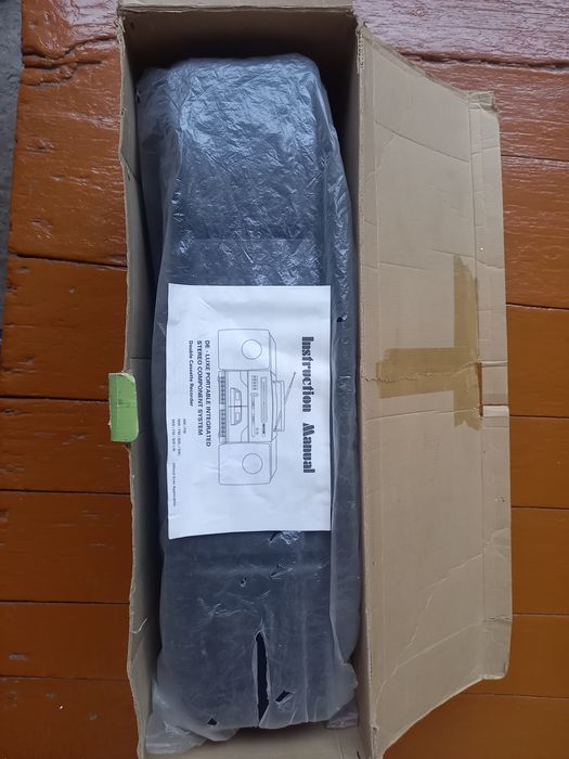 Магнитафонлар сотилади ишчи ҳолатда