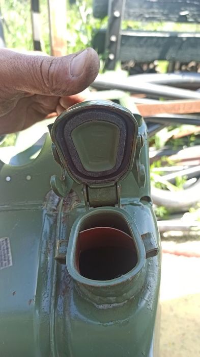 Canistra combustibil 20 l