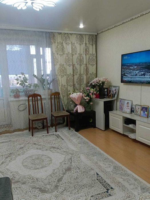 Продам 4х комн кв по Ауэзова21/1