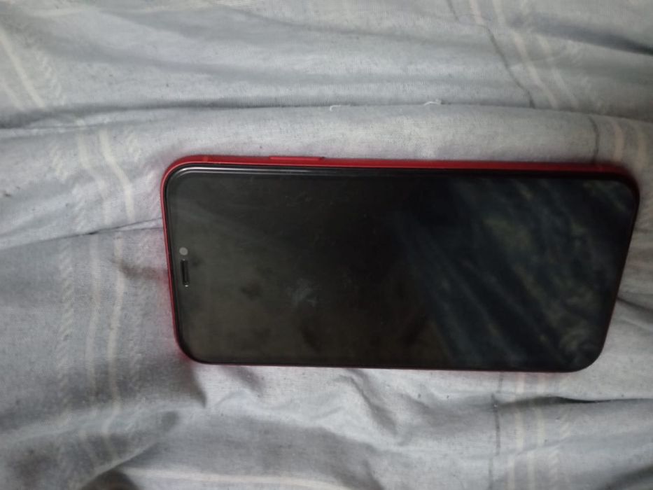 iPhone 11, работает отлично