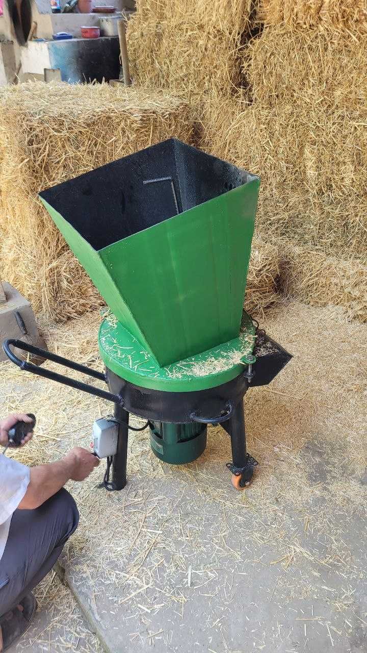 Qo'l bola universal drobilka.