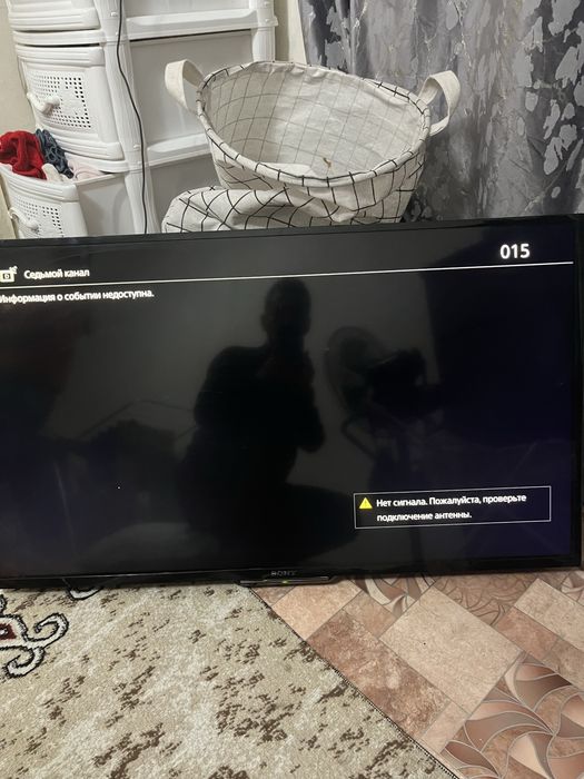 продам телевизор SONY