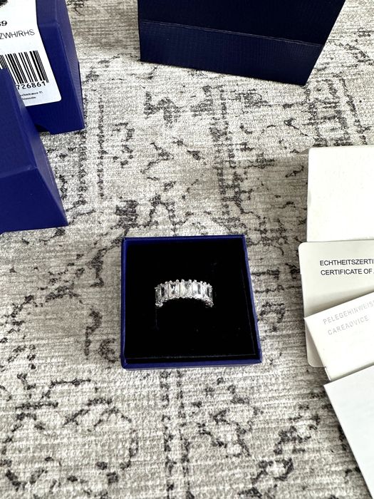 Inel Swarovski Matrix Rectangular Vittore strălucitor nou mărime 52 55