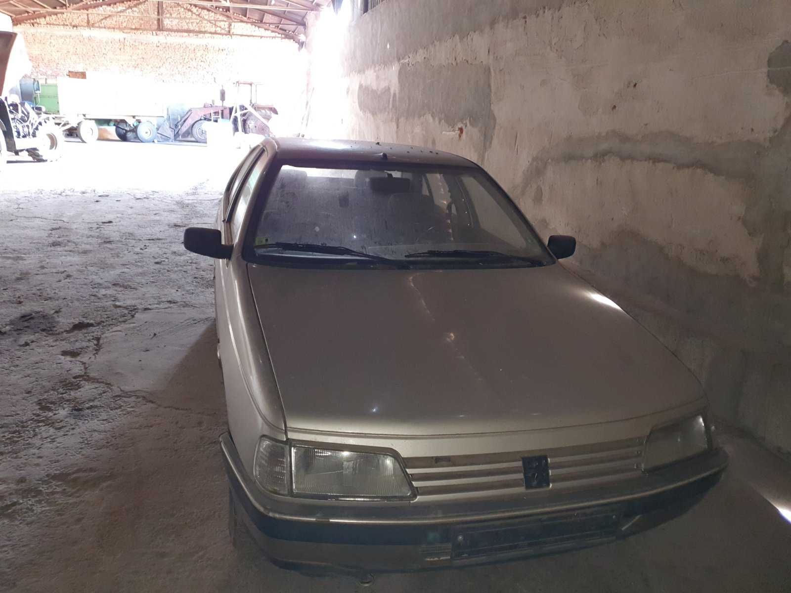 Продавам Peugeot 405 на части