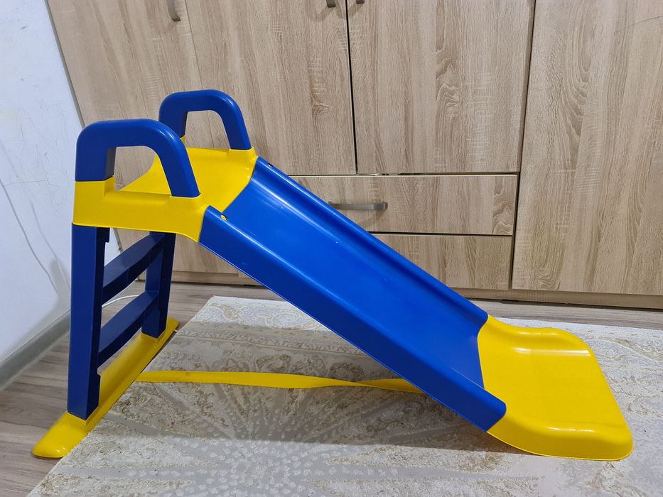 Детская горка                                                        .