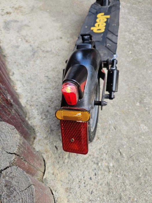 Trotineta electrica jeep