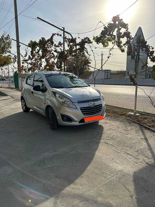 Chevrolet Spark sotiladi