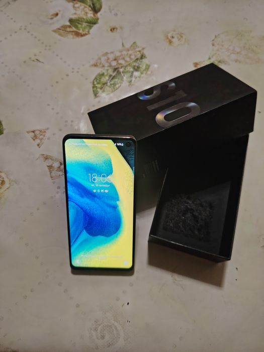Samsung s10 128gb 8gb  обмен корем iphone xr xs xsmax