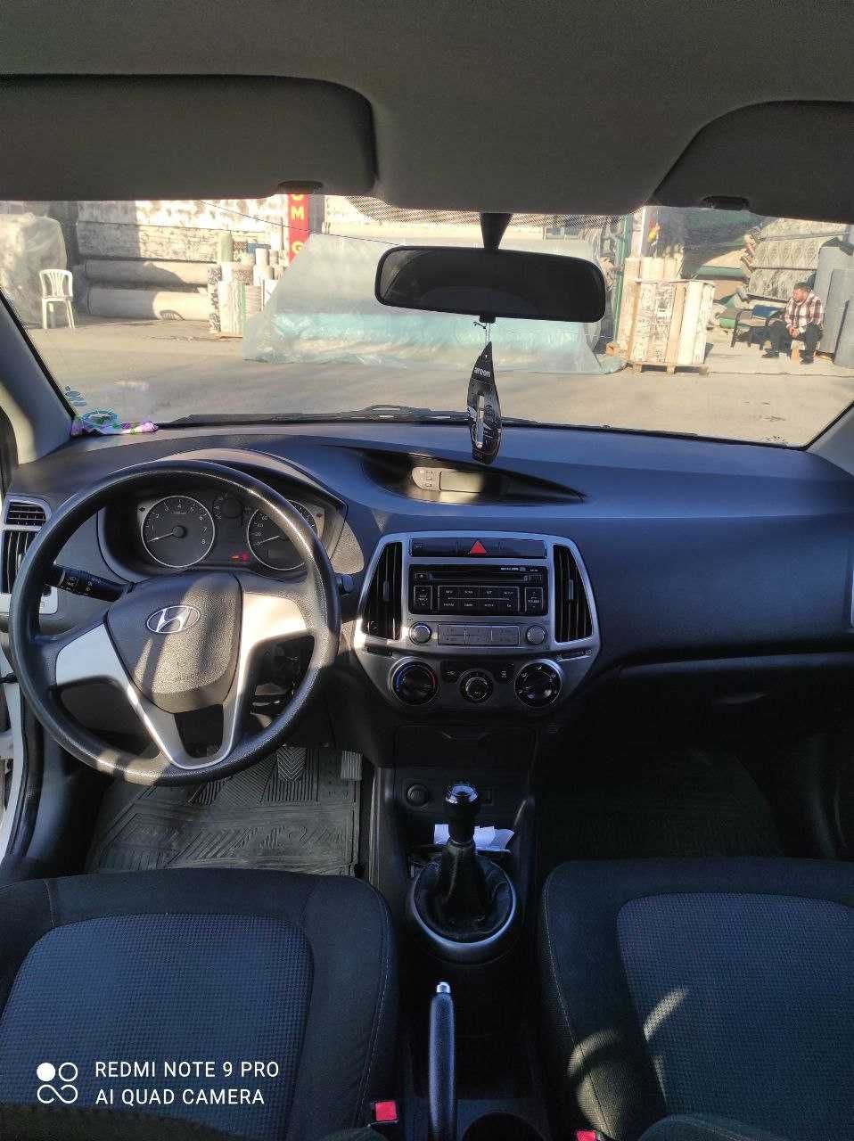 Hyundai I20 sotiladi
