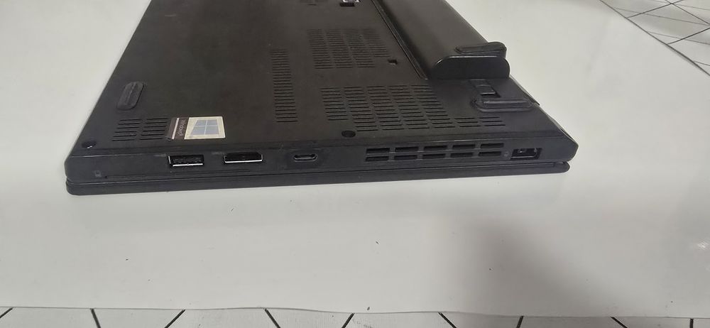 Lenovo x270 i5 8g