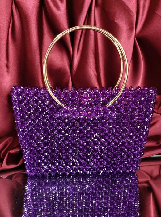 Эффектная сумочка из бусин handmade