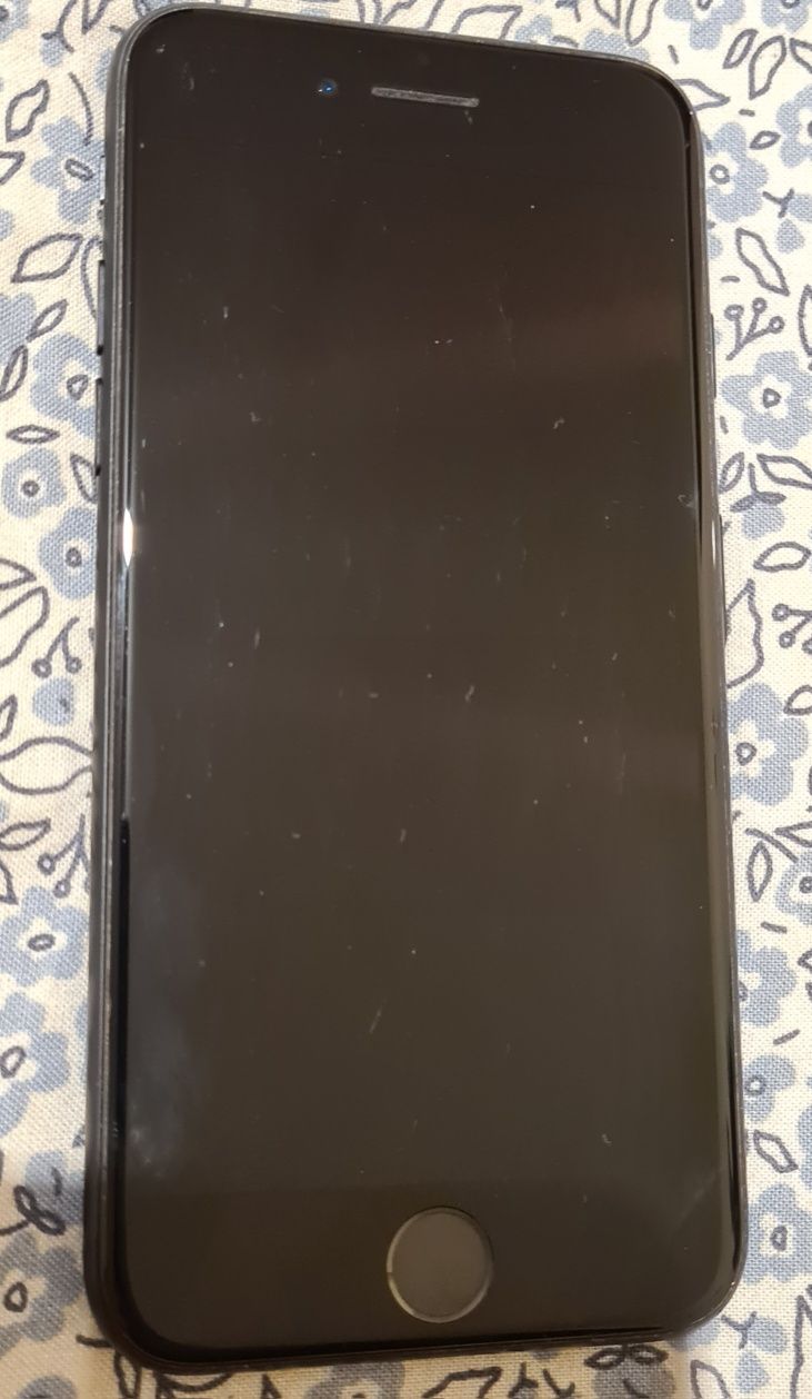 Iphone 7 32 Gb și Iphone 5S 16 gb