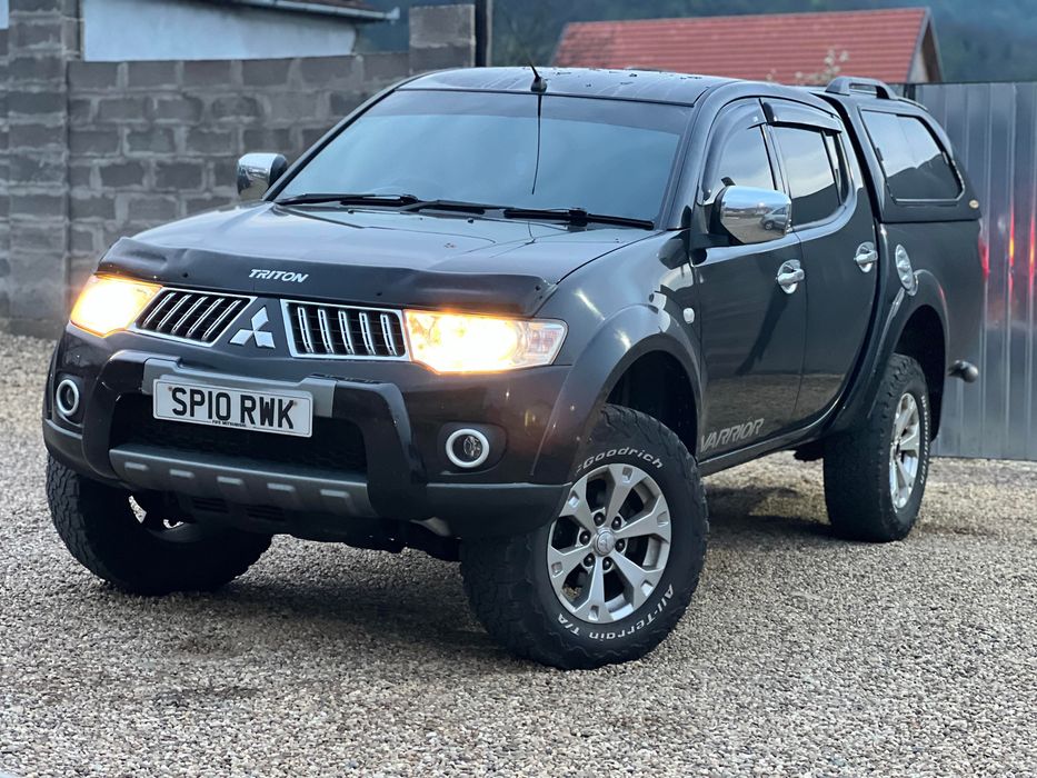 Mitsubishi L200 4x4 Warrior 2.5D 178cp lift kit2 este inaltata monster
