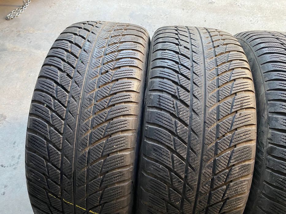Anvelope M+S 225 50 18  Runflat Bridgestone