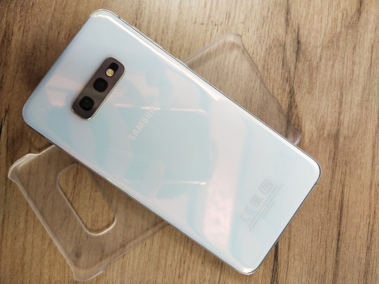 Samsung s 10e б/у