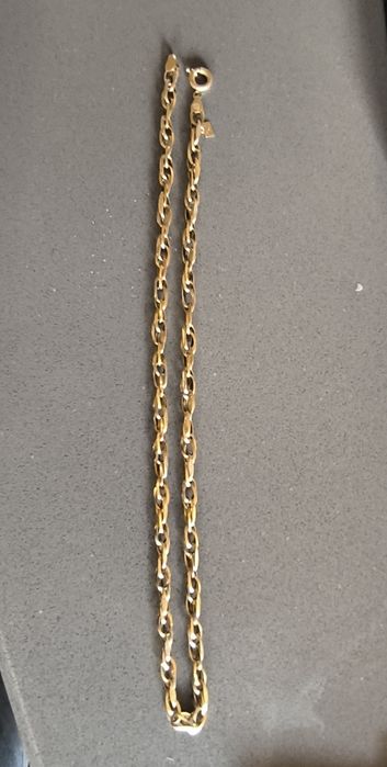 Продавам златен синджир