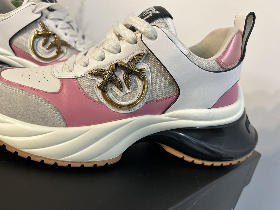 Сникърси Pinko Ariel