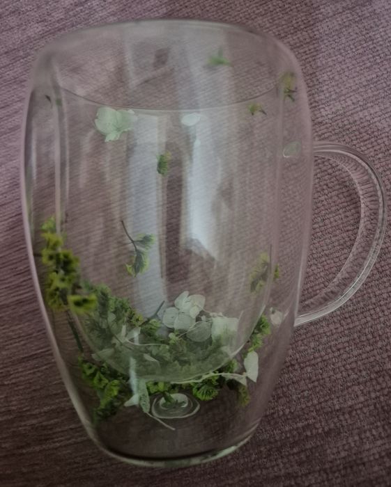 Красивые стеклянные кружки