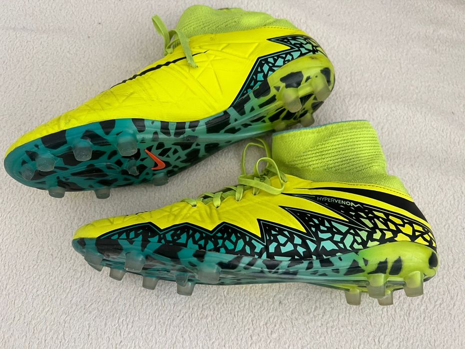 Adidasi fotbal crampoane Nike Hipervenom 38,5, Nike Air 39