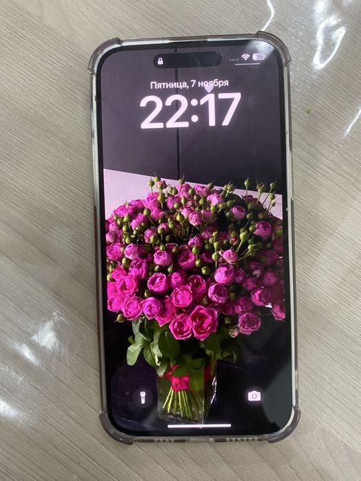 Продам Айфон 14 про макс на 256 гб