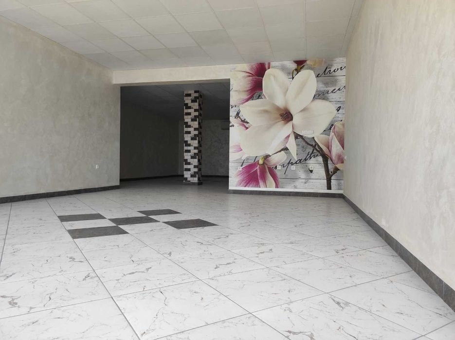 Дава се под наем Магазин в Велико Търново, Център - 100 кв.м за 510 € - Снимка #2