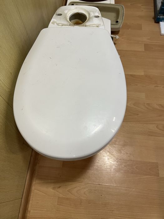 Унитаз рабочий самовывоз