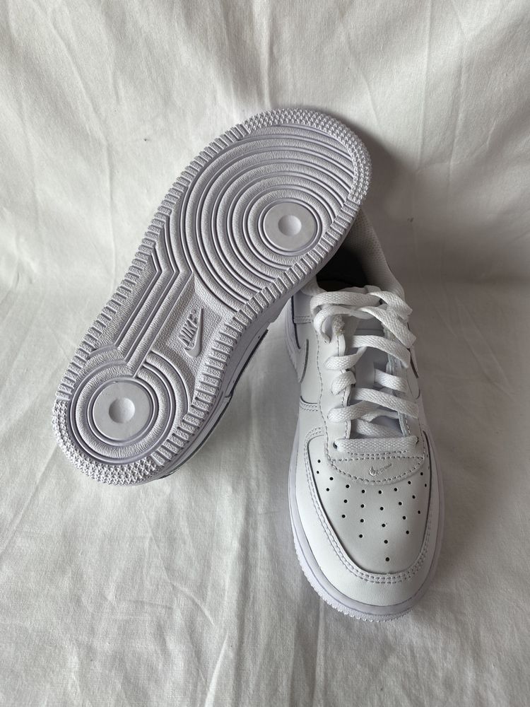 Nike Air Force 1,marime 31,5