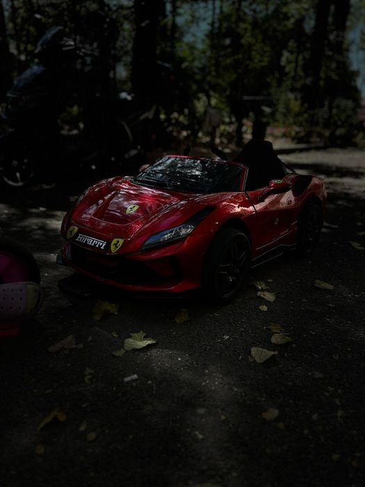 Детская машинка с пультом