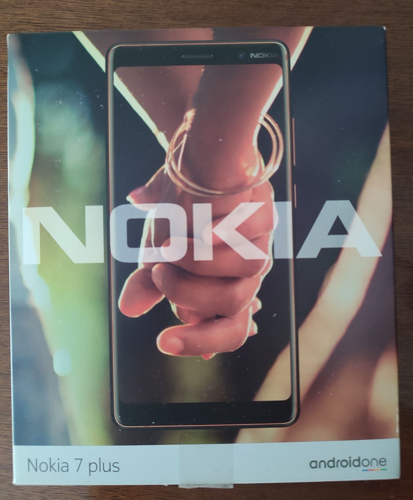 Nokia 7 plus, много запазен.