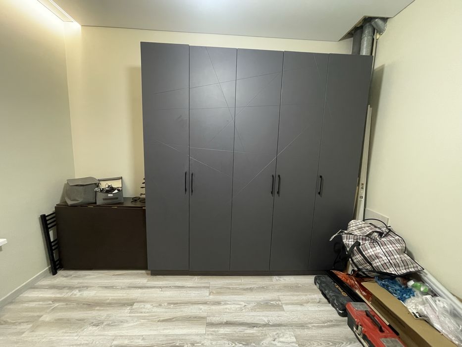 Шкаф большой продаю