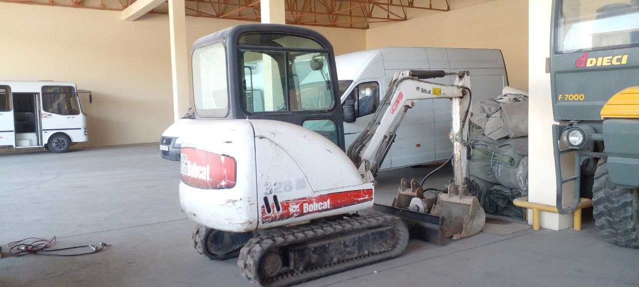 Мини экскаватор BOB CAT 328