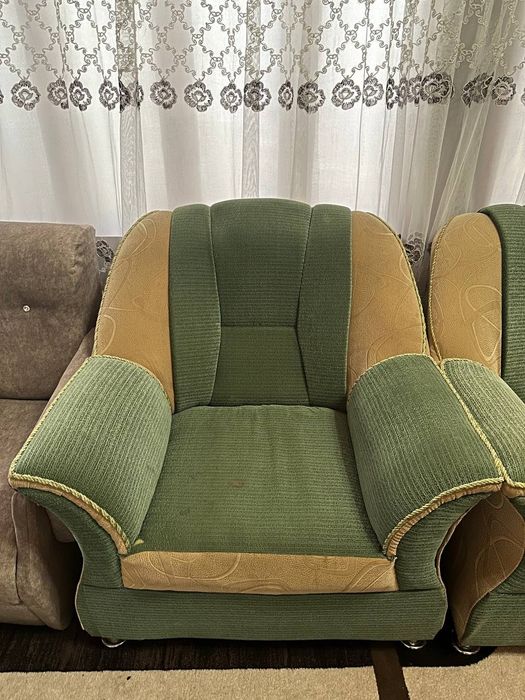 Divan Sotiladi Komplekt