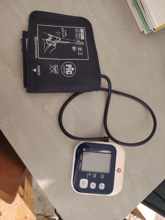 Апарат за кръвно налягане PIC
