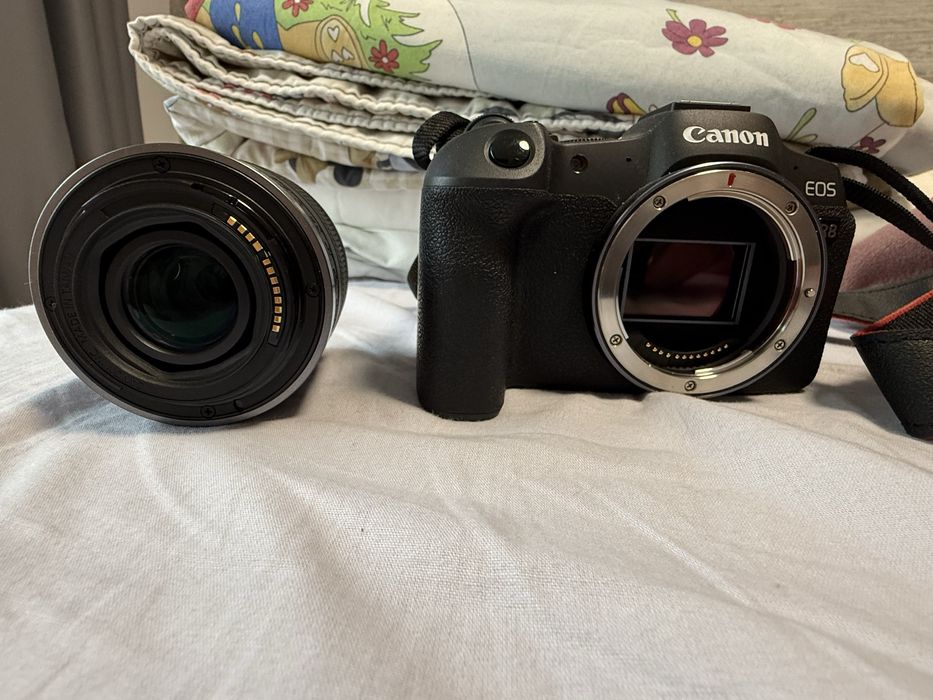 фотоапарат Canon EOS R8 + обектив RF 24-50 mm + карта памет 120 GB