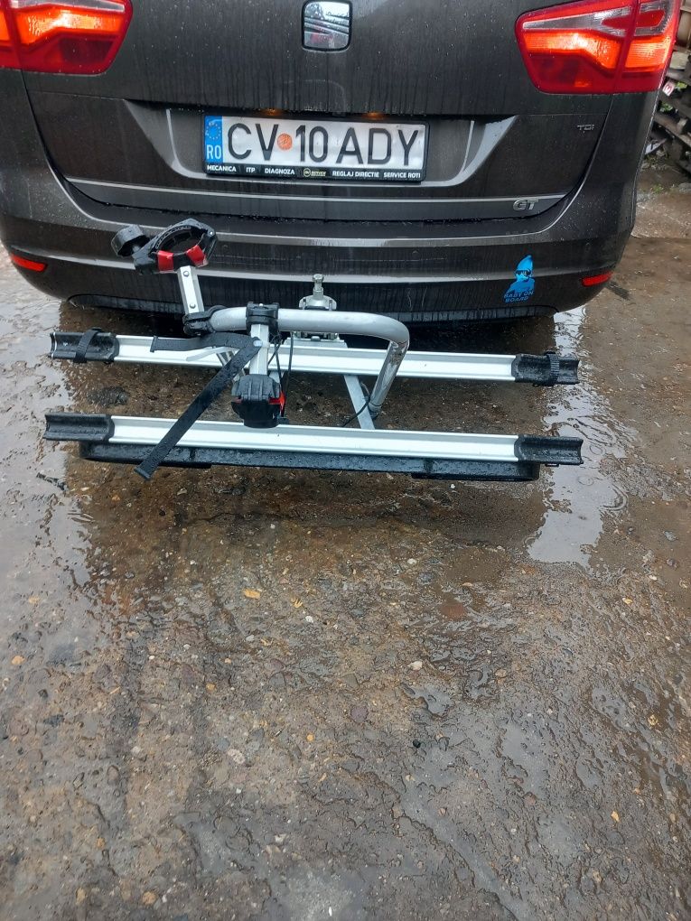 Suport transport  2 biciclete pe carlig