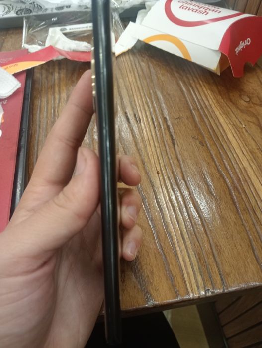 Honor x9b  12+8 256gb