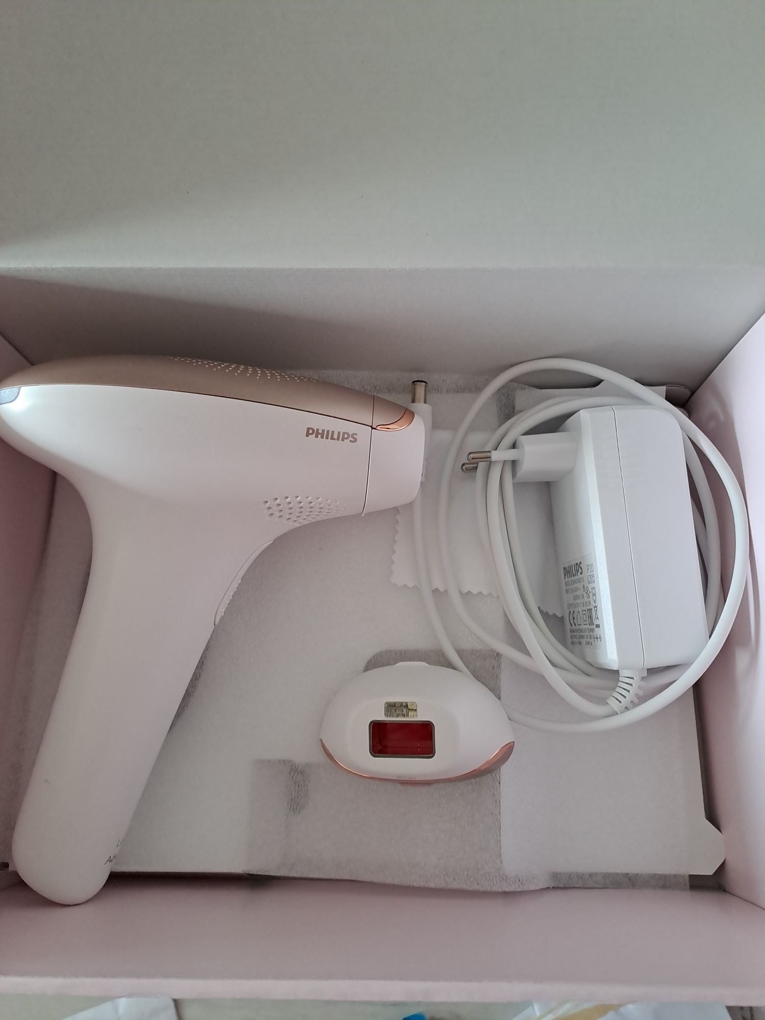 Епилатор Philips lumen advanced